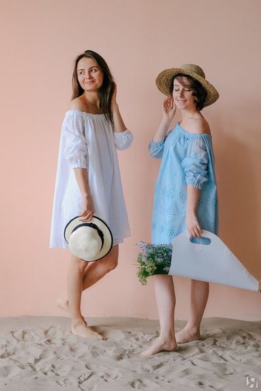 Платье с открытыми плечами Daisy