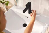 Смеситель для раковины Hansgrohe Rebris S 110 72517670 черный матовый 72517670 фото 2