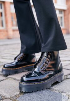 Ботильоны на платформе Dr. Martens