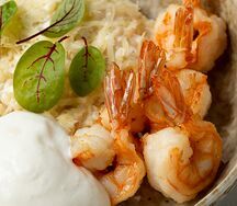 Креветки с птитим и муссом из пармезана 310 г