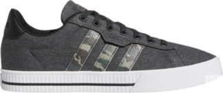 Кроссовки Adidas Daily 3.0 'Carbon Camo', серый