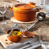 Staub Кокот круглый 22 см, корица Staub фото 2